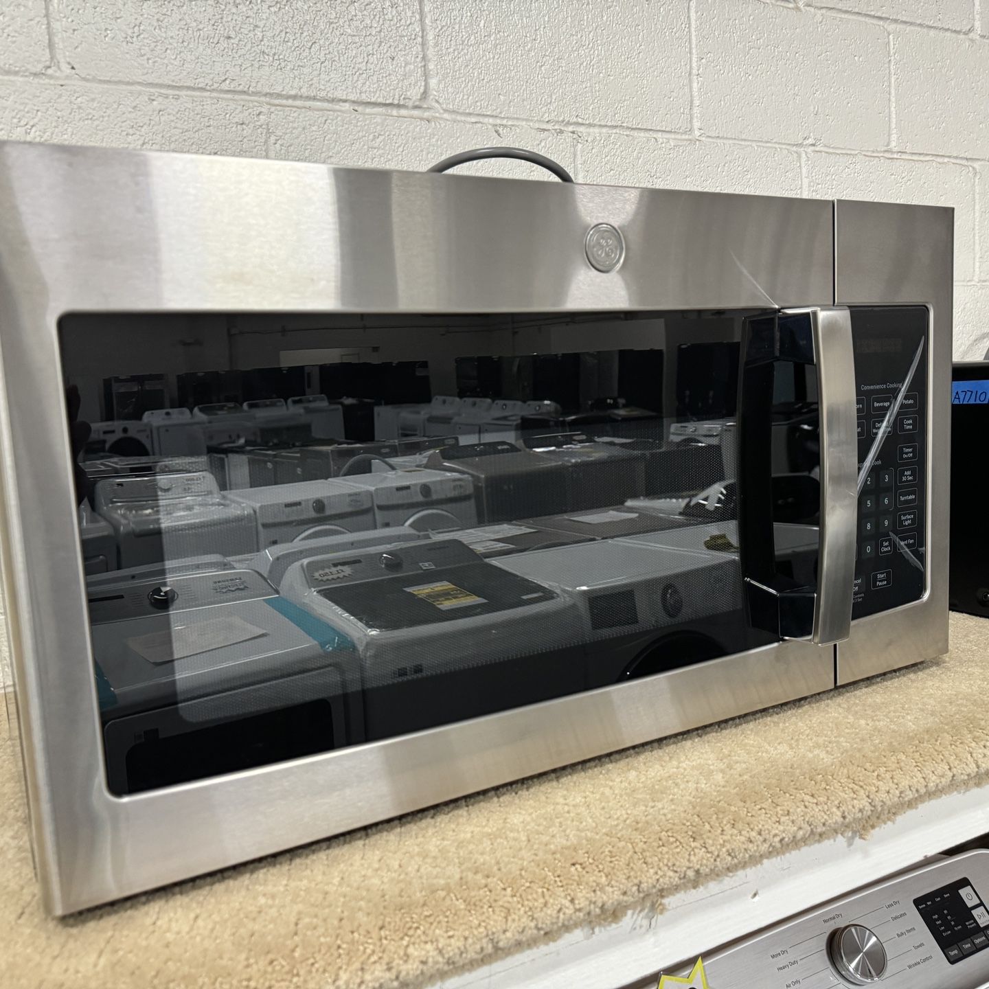 Brand New Microwave GE 30” Over The Stove In Boxes 