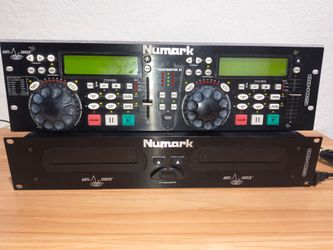 Numark dual CD player with mixer