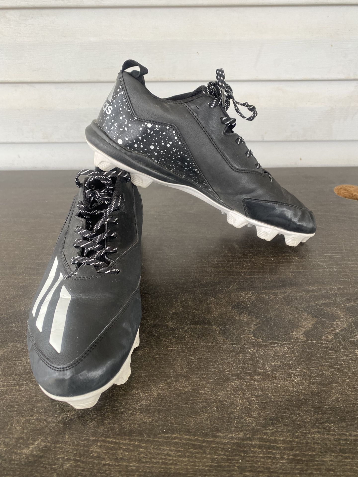 Adidas Cleats Black and White SPG 753-001 Mens Size 11