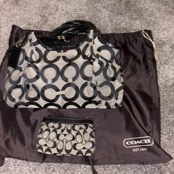 Michael Kors purse, wallet, Coach Purse, wallet.