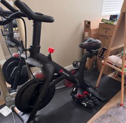 Peloton Bike - Adjustable Screen. Upgraded Seat