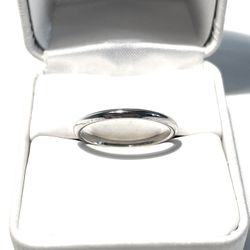 Brand New .925 Silver Wedding Band Ring. Size 9.5 
