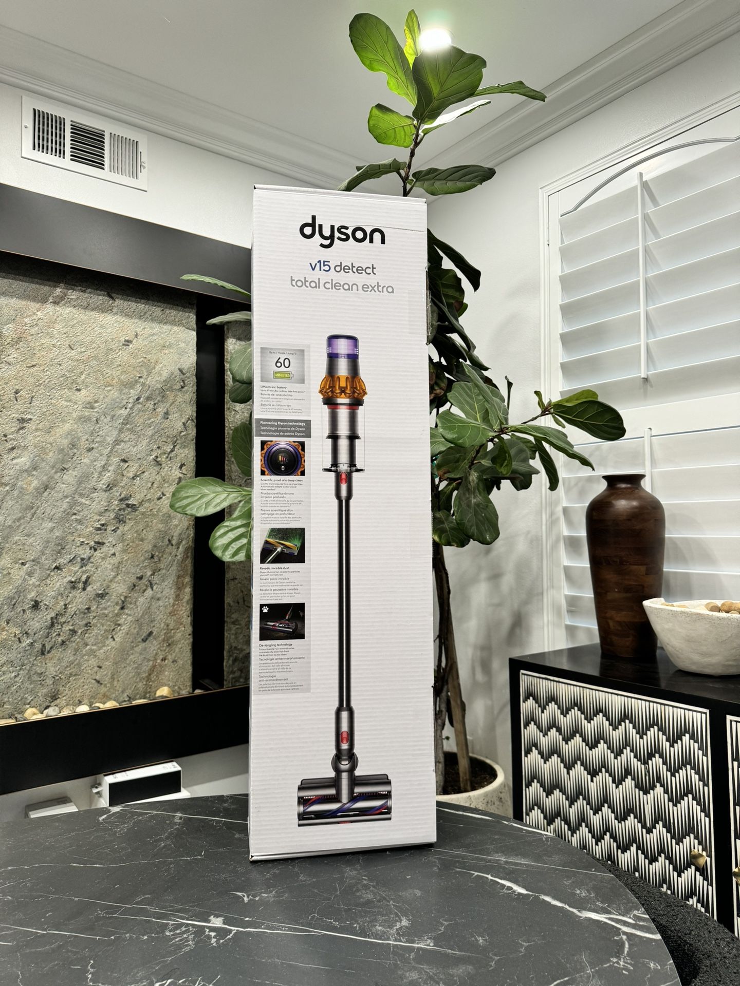 Dyson V15 10 Accessories Vacuum 