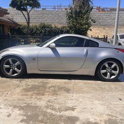 2004 Nissan 350z