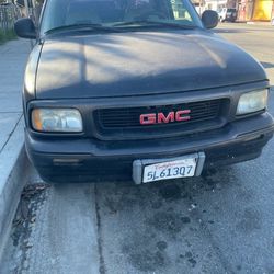1996 GMC Sonoma $2000