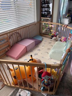 Baby playpen and mat