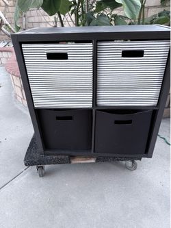 4-Cube Storage Organizer with Bins