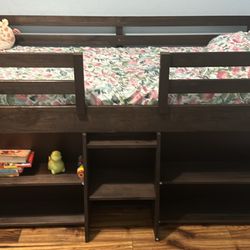 Max & Lily Modern Farmhouse Low Loft Bed, Twin Bed Frame for Kids with 2 Bookcases, Driftwood