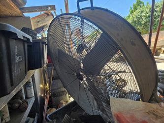 Large Industrial fan 36”