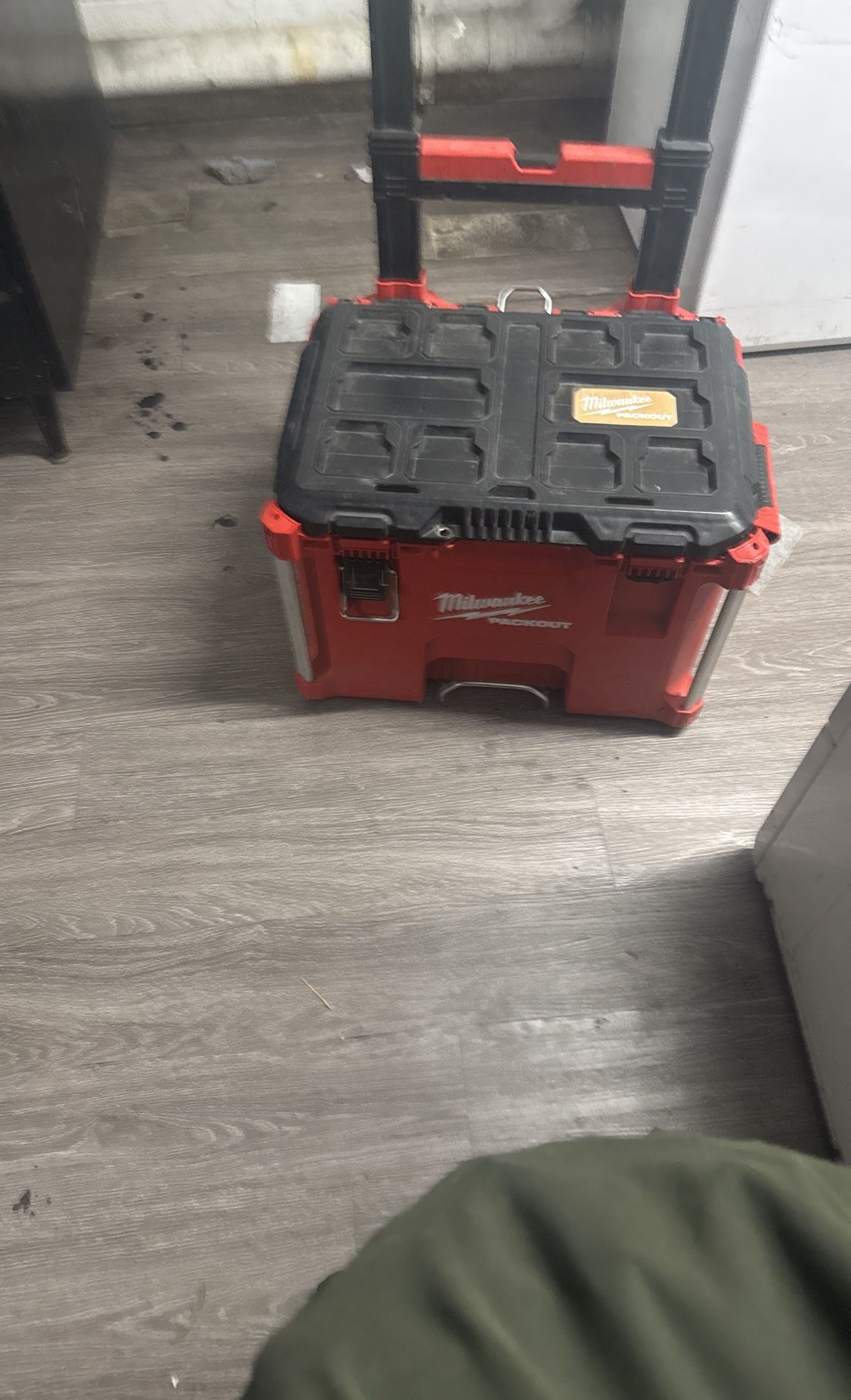Milwaukee Box