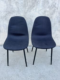 Sitting Chairs