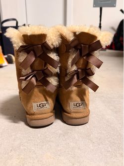 UGG Bailey Bow