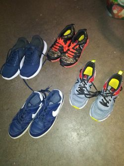 Shoes for sale 10.00 a pair reebok nike