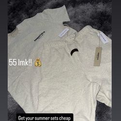 Essential shorts and shirts/ Hoodie