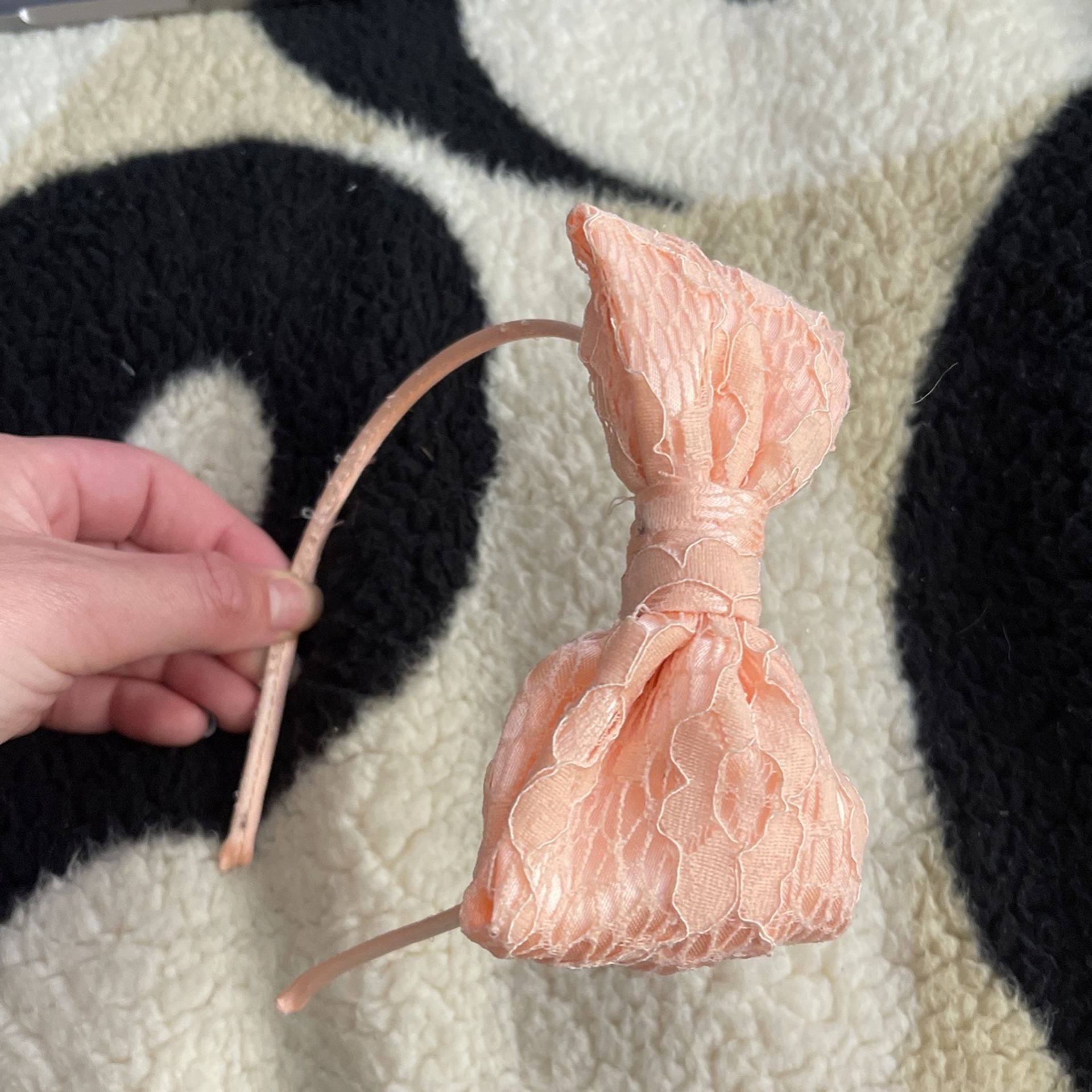 Beautiful Pink Bow Headband!