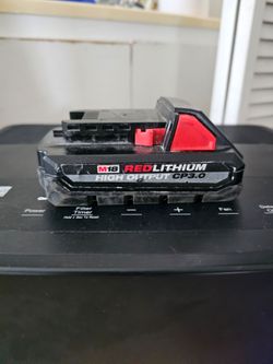 Milwaukee M18 REDLITHIUM HIGH OUTPUT CP3.0 Battery