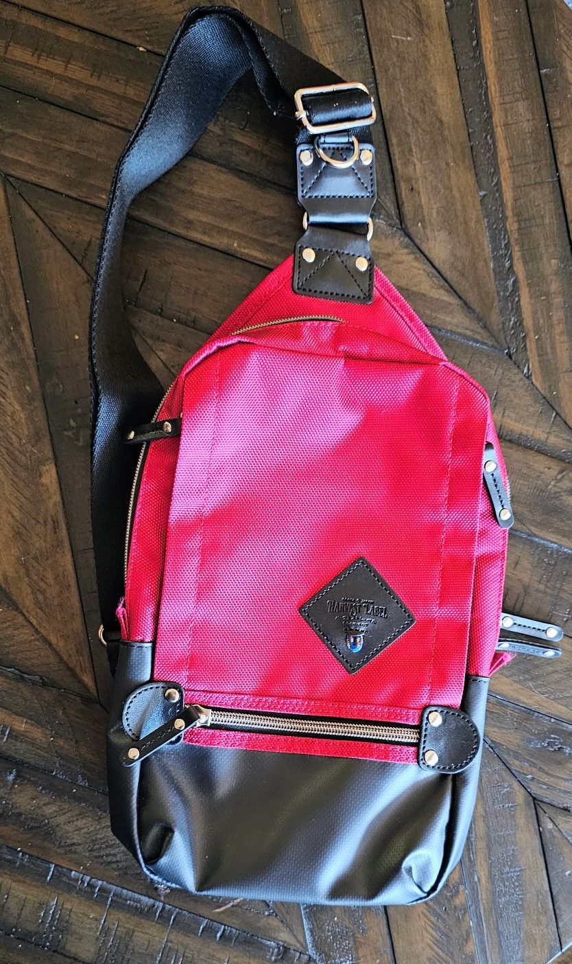 Harvest Label Sling Bag