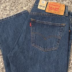 Brand New Levi’s 32x30 Blue Jeans