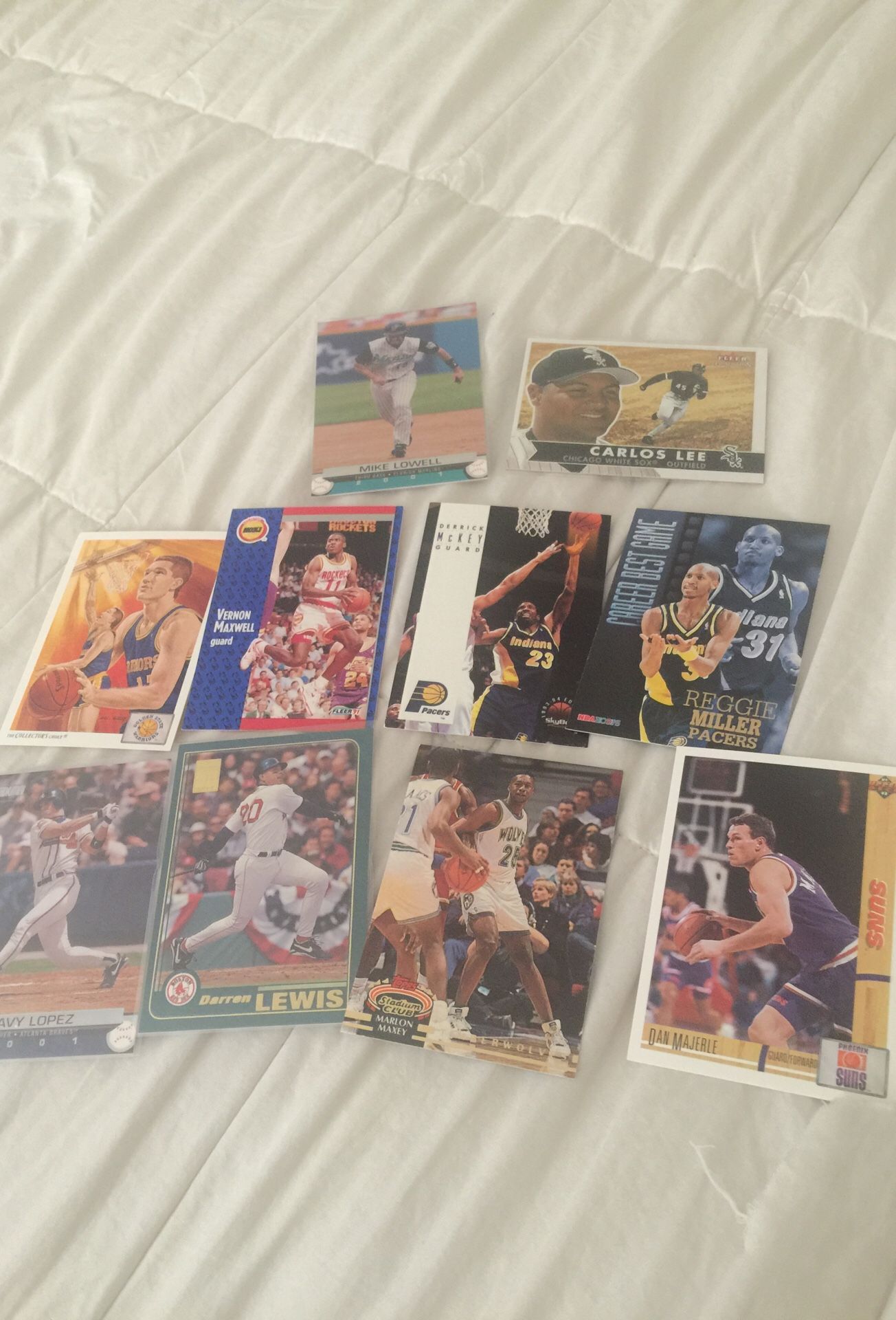 Huge lot of baseball and Basketball cards