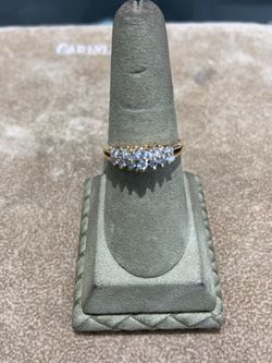 14KT Gold Diamond Ring