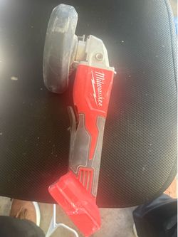 Milwaukee M18 4-1/2” / 5” Cordless Angle Grinder – Tool Only