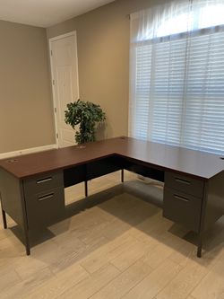 Desk