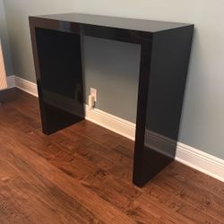 Parsons Console Table Holiday