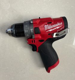 Milwaukee M12 hammer drill