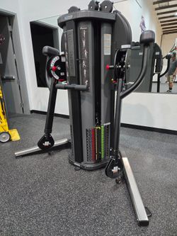 Like New !! Nautilus Freedom Trainer / Functional Trainer