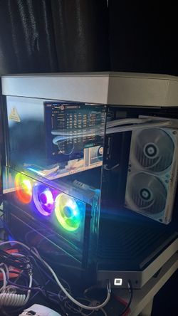 9070xt build with 32gb of DDr5 ram and 7700x
