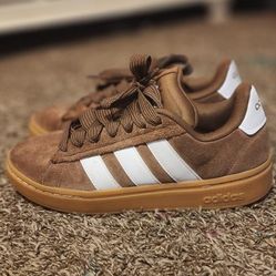Adidas Grand Court 00s 9W/7M