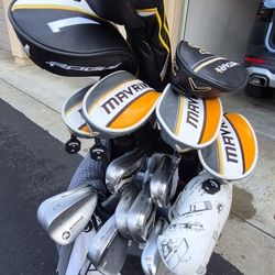 Callaway Epic Flash Driver Set with Maverick hybrid And irons Puuter Abd Titlist Carry Bag