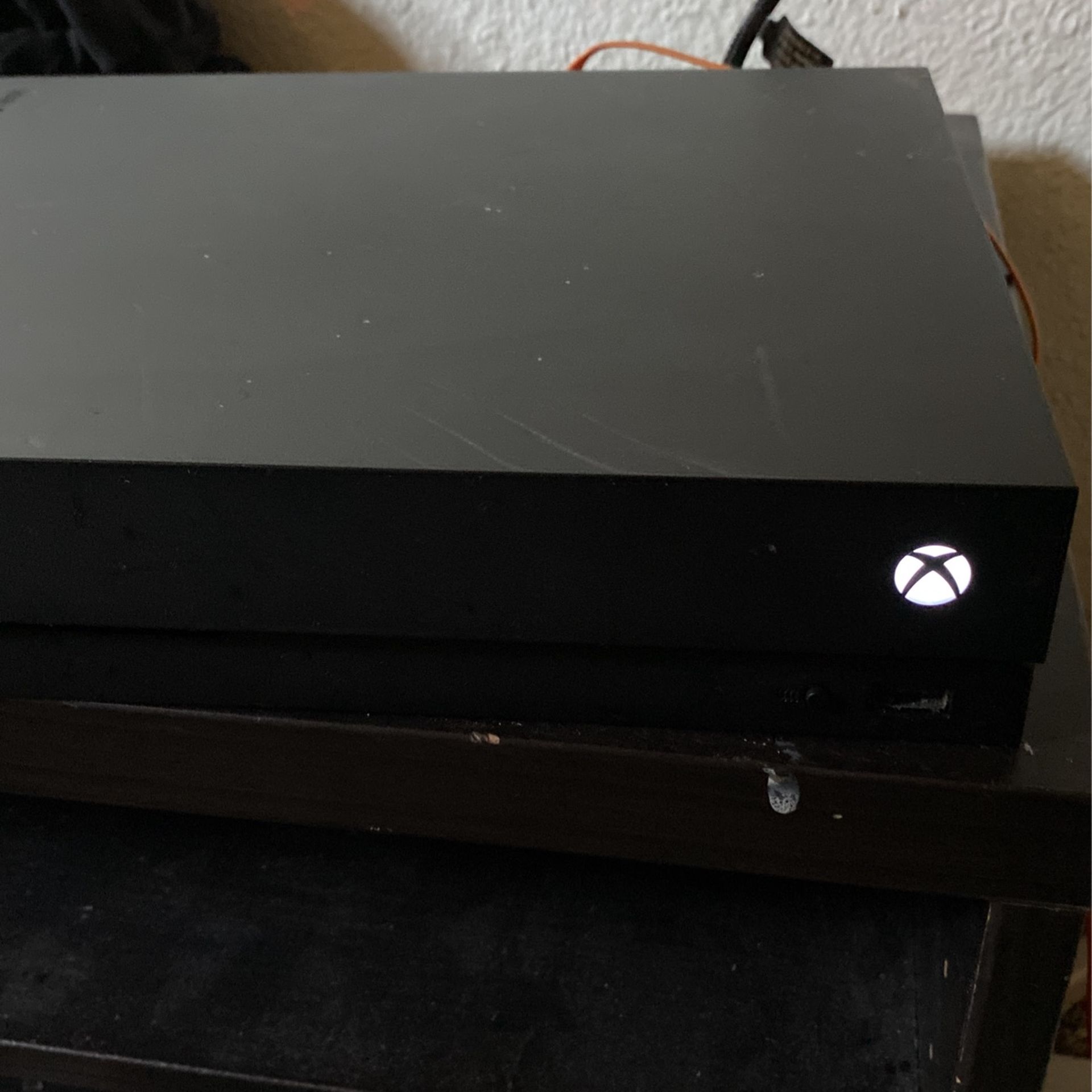 Xbox One Slim W Turtle Beech Headset 1tb70$$$$