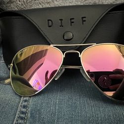 DIFF Sunglasses 