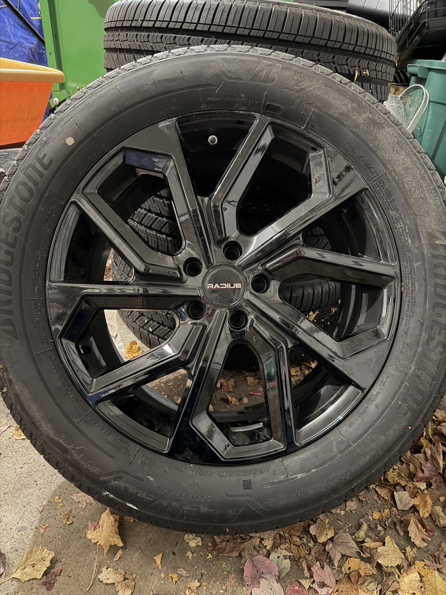 Brand New Set: 4 Rims + 4 Tires – Never Driven 265/50R19