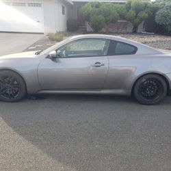 2009 Infiniti G37