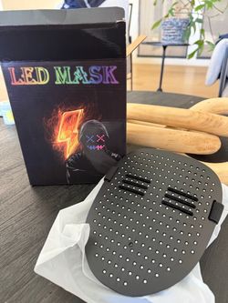 LED Mask with Box