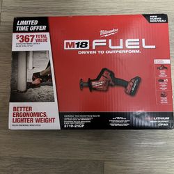 Milwaukee M18 FUEL 18V Lithium-Ion Brushless Cordless HACKZALL Reciprocating Saw with HIGH OUTPUT CP 3.0 Ah Battery and Charger