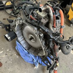 Selling transmission for Toyota prius with 175k miles. Body 2010-2015  
