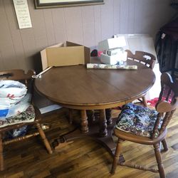 Table And Make Offer 6 Chairs And 2 Extra Leafs 