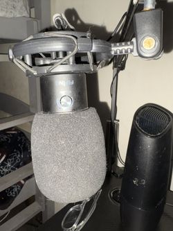 Microphone 