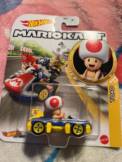 Hot Wheels Mario Kart Toad Mach 8 Die-Cast