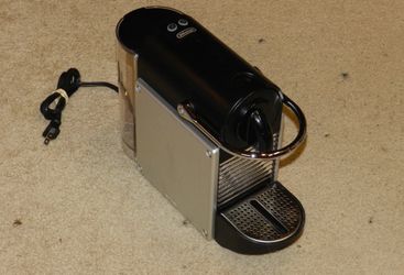 DeLonghi Nespresso EN124S Espresso Machine 