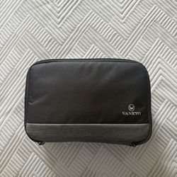 Vankyo Leisure 3 projector & screen