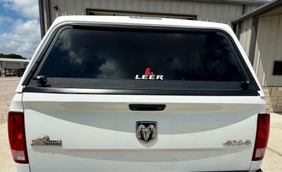 LEER Camper Shell / Truck Topper – Fits 2009–2018 Ram 1500/2500 6’4” Bed – White