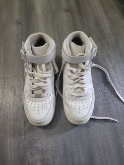 Nike shoes size 8