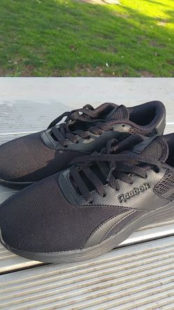 Reebok memory tech shoes size 7 male