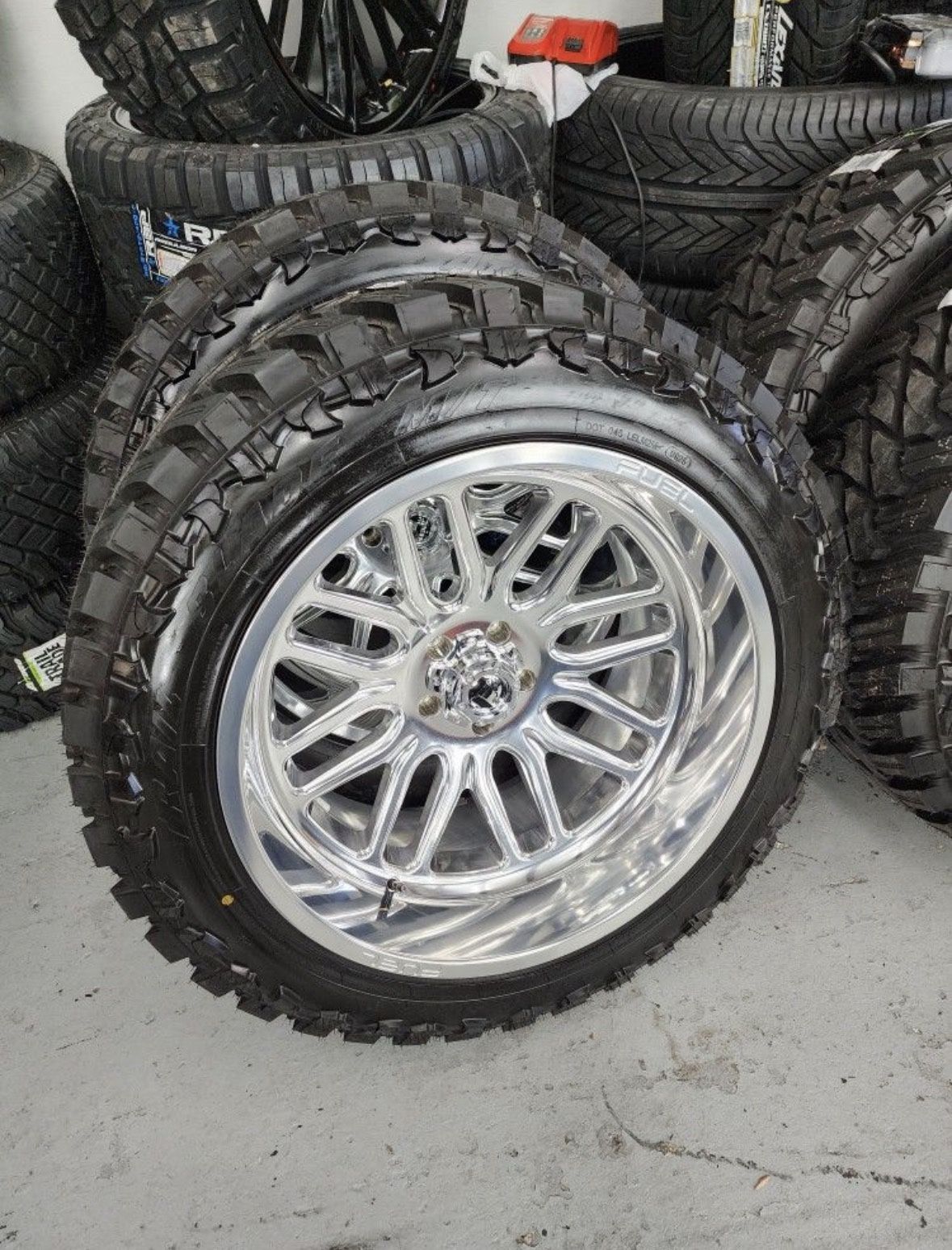 22x12 fuel wheels wrapped in atturo MT 35x12.50R22 tires.