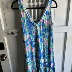 Lilly Pulitzer Closet Clean Out Size Medium 