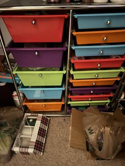 Storage bin